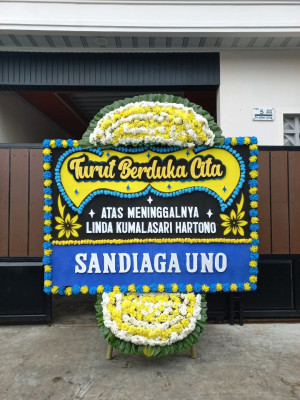 Papan Bunga Duka di Pantan Cuaca